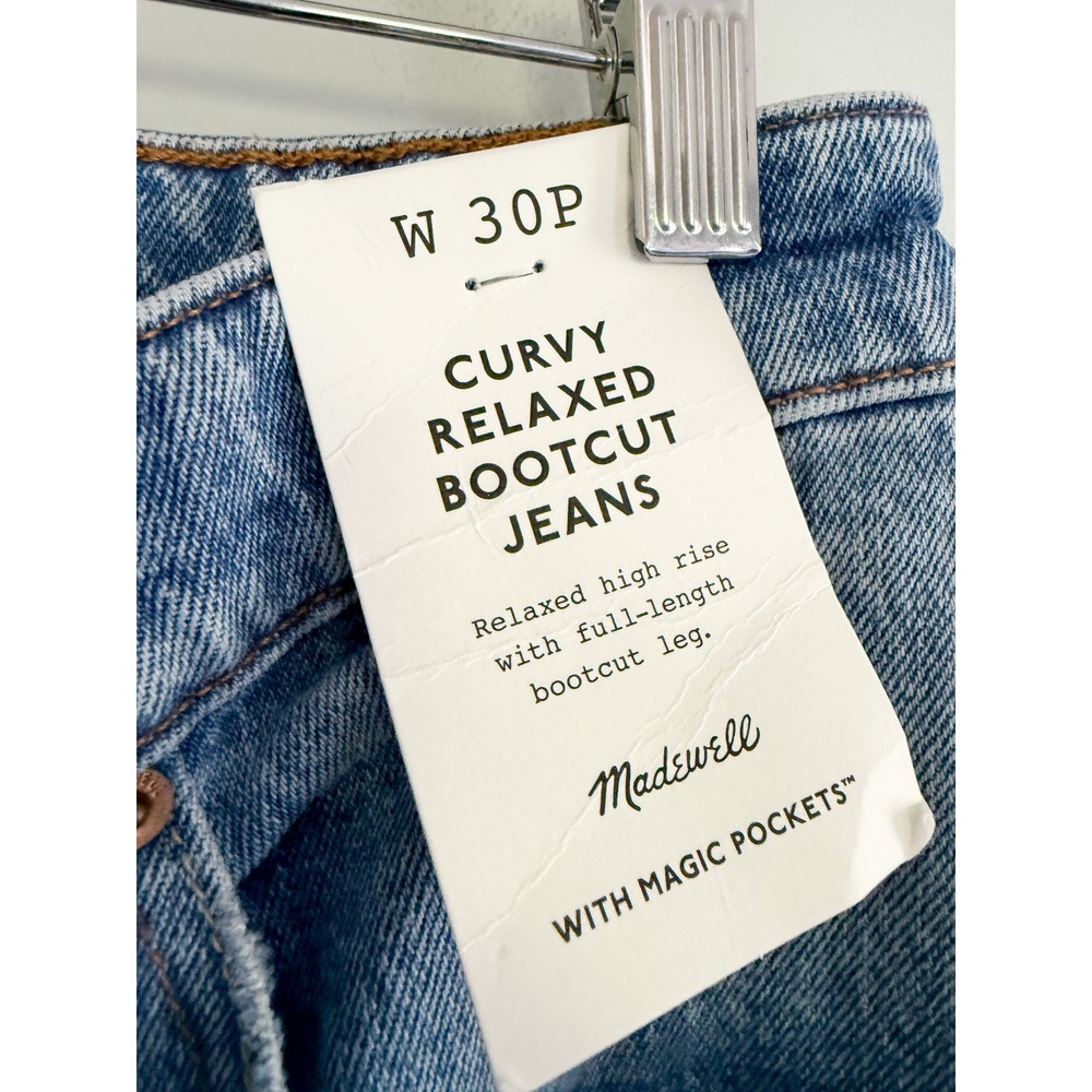 Madewell | NWT Petite Curvy Relaxed Bootcut Jeans Raebrook Wash | Sz P30 - Picture 5 of 10